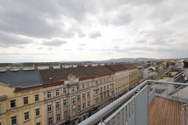 Blick von der Dachterrasse des Apartments Penzing